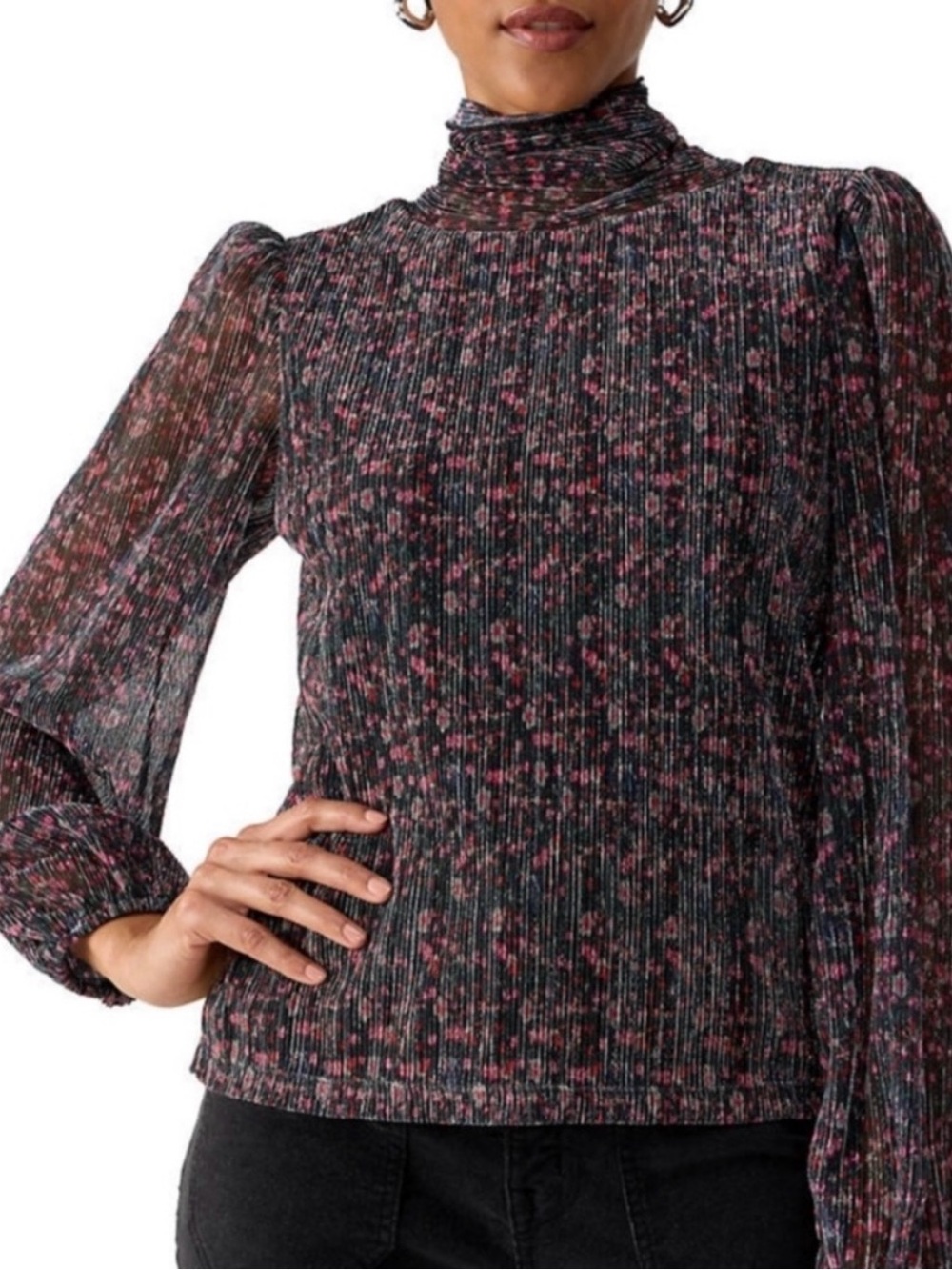 Sanctuary High-Neck Pink Floral Pleated Blouse